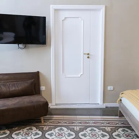 Bed & Breakfast Tresca Charme Luxury Bari